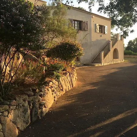 Villa Saint Joseph *