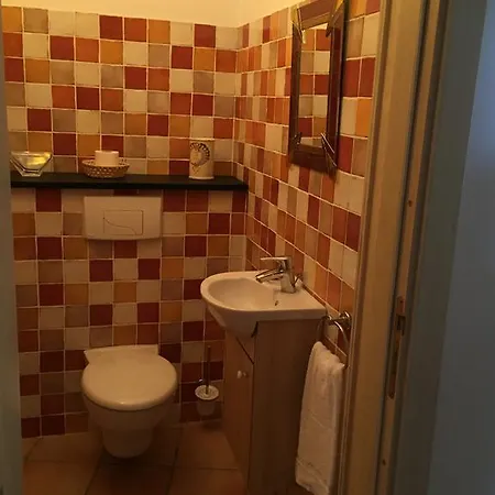 Villa Saint Joseph *
